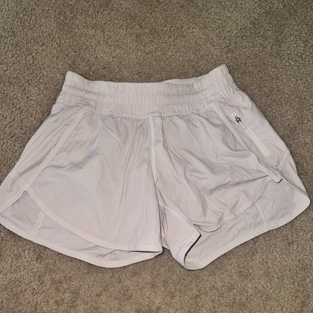 lululemon track that mid rise shorts